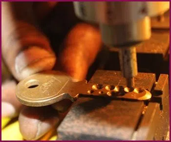 Englewood NJ Locksmith Store Englewood, NJ 201-367-1401 - 17-key-making